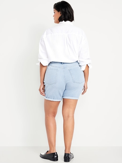 Image number 7 showing, High-Waisted Wow Jean Shorts -- 7-inch inseam