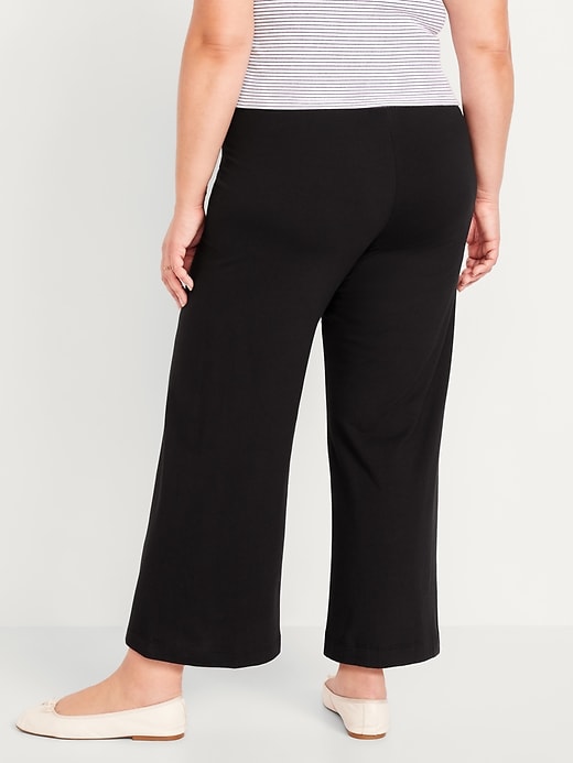 Image number 8 showing, High-Waisted Wide-Leg Crop Leggings