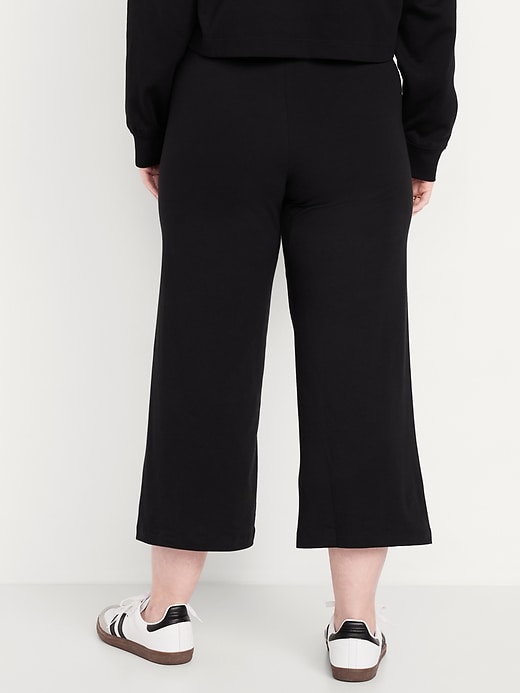 Image number 6 showing, High-Waisted Wide-Leg Crop Leggings