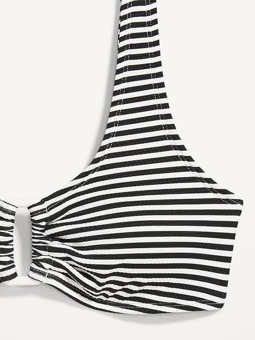 L'image numéro 9 présente Haut de maillot texturé
