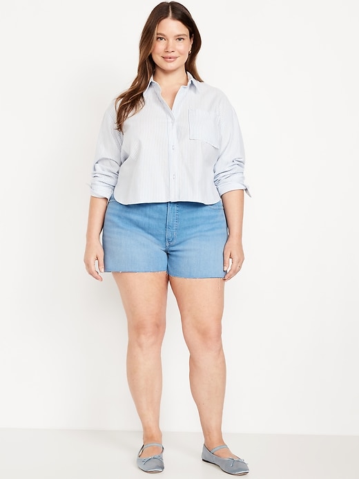 Image number 6 showing, Curvy High-Waisted OG Jean Cut-Off Shorts -- 3-inch inseam