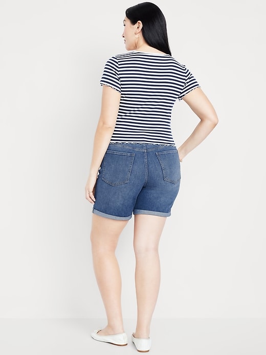 Image number 5 showing, High-Waisted Wow Jean Shorts -- 7-inch inseam