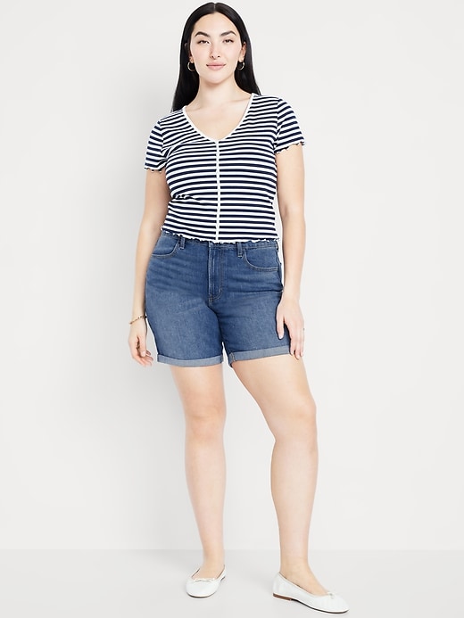 Image number 4 showing, High-Waisted Wow Jean Shorts -- 7-inch inseam