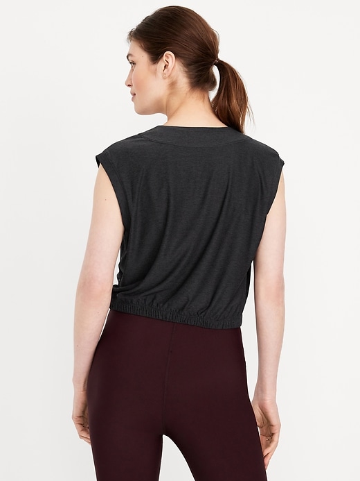 Image number 2 showing, CloudMotion V-Neck Muscle Tank