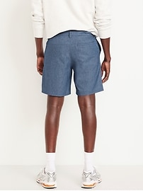 L'image numéro 2 présente Short Chino technique texturé, entrejambe de 20 cm