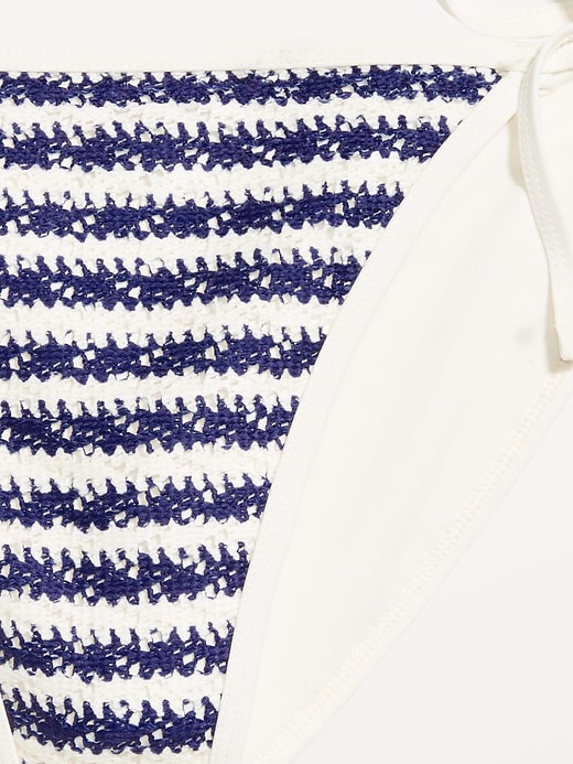 L'image numéro 9 présente Bas de bikini crocheté noué sur le côté