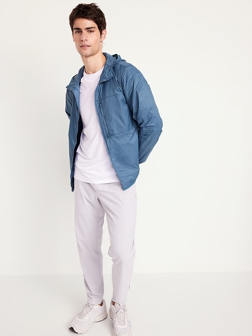 L'image numéro 3 présente Veste anorak de randonnée