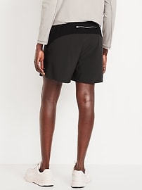 Image number 2 showing, Performance Vent Run Shorts -- 5-inch inseam