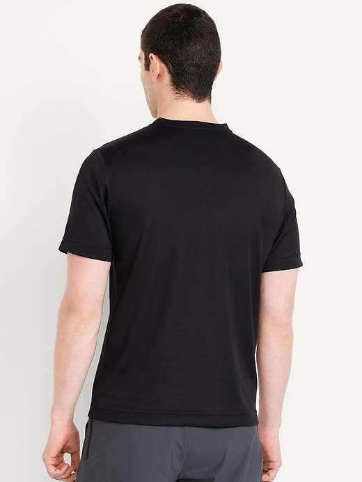 Image number 8 showing, CloudMotion Henley T-Shirt