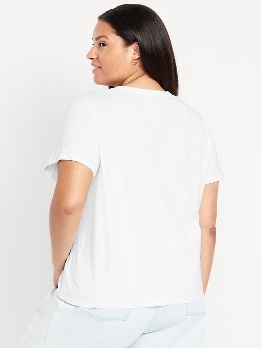 Image number 8 showing, EveryWear Logo Graphic T-Shirt