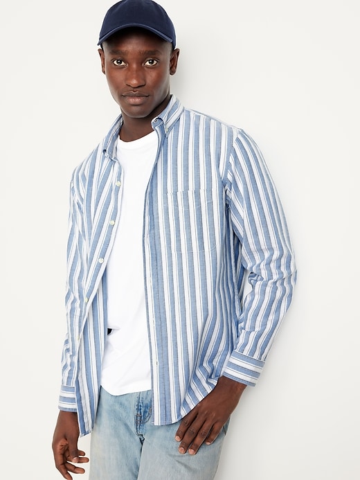 Image number 3 showing, Classic Fit Everyday Oxford Shirt