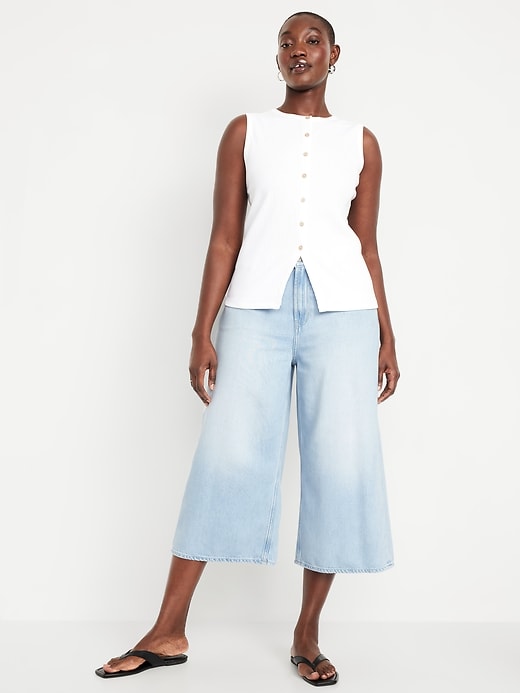 Image number 4 showing, High-Waisted Baggy Wide-Leg Culotte Jeans