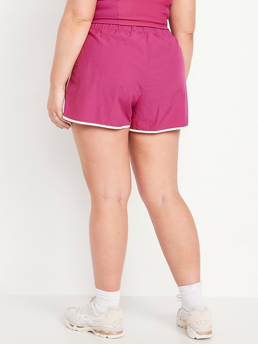 Image number 7 showing, Mid-Rise Run Shorts