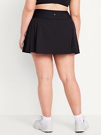Extra High-Waisted StretchTech Pleated Skort