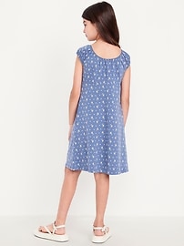 Image number 2 showing, Printed Short-Sleeve Henley Dress for Girls