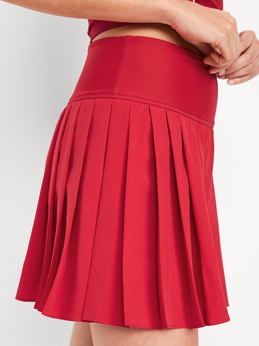 Image number 3 showing, Extra High-Waisted StretchTech Pleated Skort