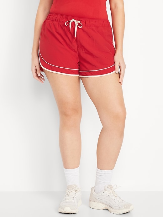 Image number 4 showing, Mid-Rise Run Shorts