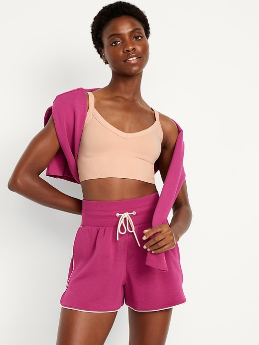 Image number 8 showing, Light Support Fluid Seamless Longline Sports Bra