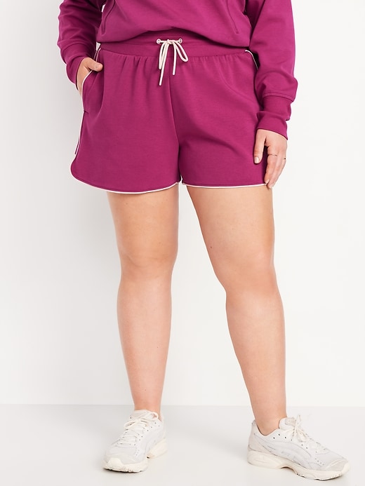 Image number 6 showing, Extra High-Waisted Dynamic Fleece Sweat Shorts