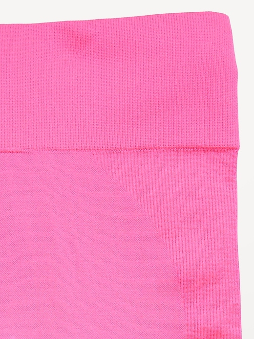 Image number 5 showing, Fitted High-Waisted 7/8-Length Seamless Performance Leggings for Girls