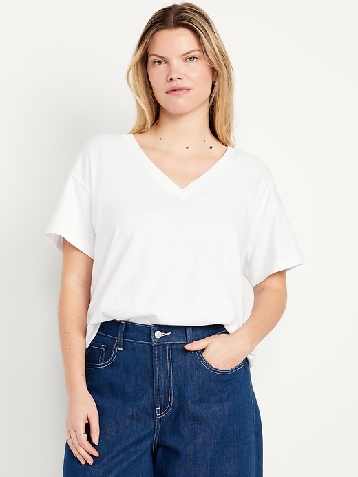 Image number 4 showing, Vintage V-Neck T-Shirt