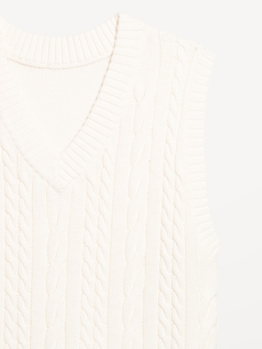 L'image numéro 4 présente Gilet en tricot torsadé