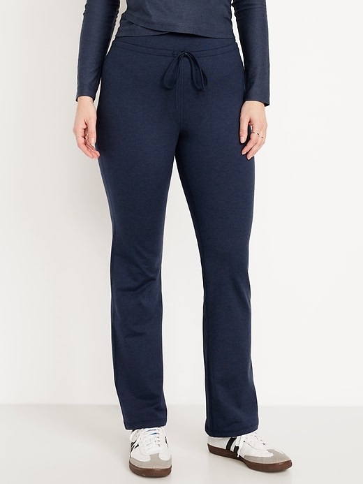 Image number 4 showing, Extra High-Waisted CloudComfy Flare Leggings