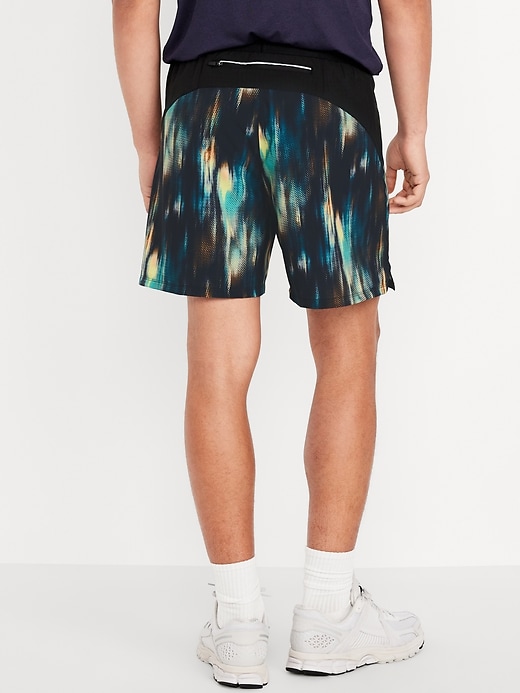 Image number 2 showing, Performance Vent Run Shorts -- 7-inch inseam