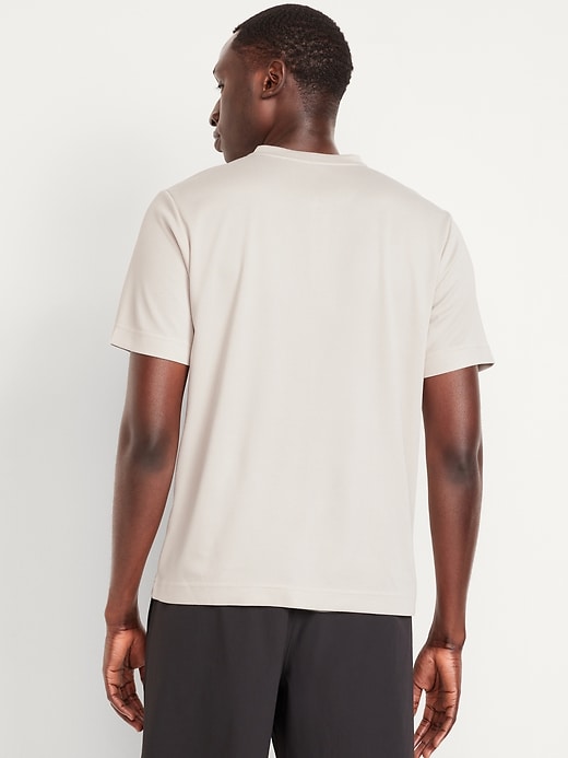Image number 5 showing, CloudMotion Henley T-Shirt