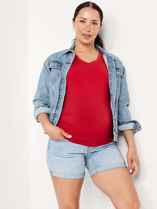 Image number 7 showing, Maternity V-Neck T-Shirt