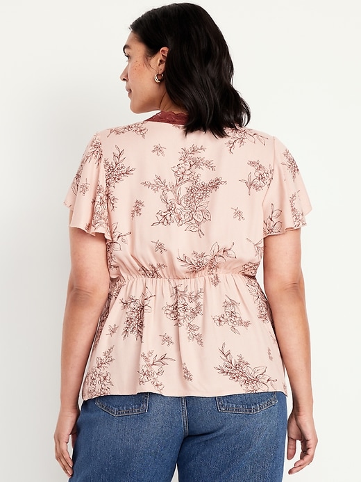 Image number 8 showing, Lace-Trim V-Neck Crepe Top