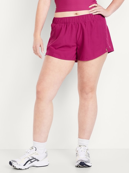 Image number 4 showing, Mid-Rise StretchTech Run Shorts -- 3-inch inseam