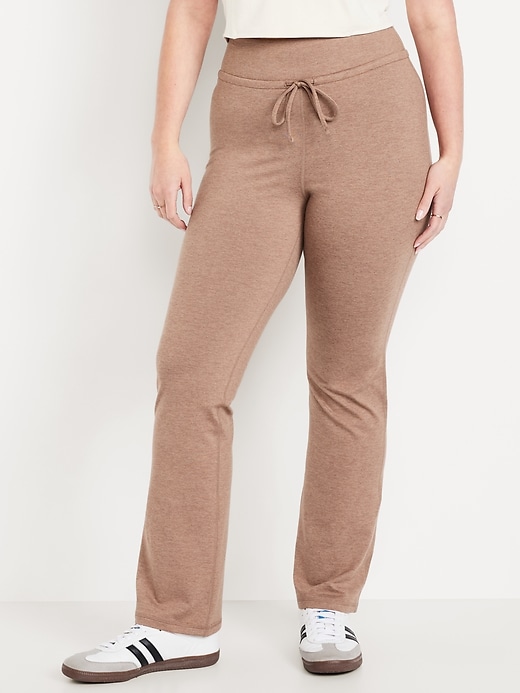 Image number 4 showing, Extra High-Waisted CloudComfy Flare Leggings
