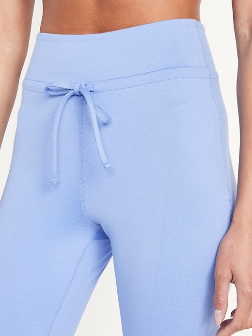 Image number 8 showing, Extra High-Waisted CloudComfy Jogger Leggings