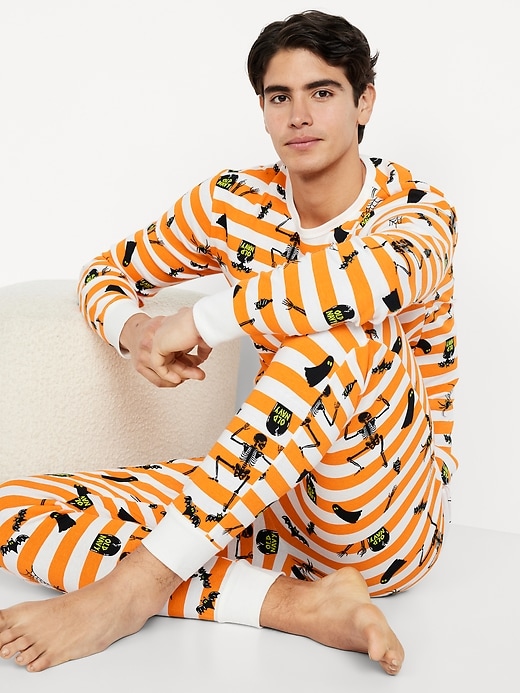 Image number 3 showing, Halloween Pajama Set