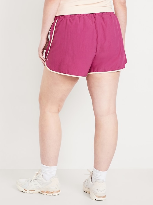 Image number 5 showing, Mid-Rise Run Shorts