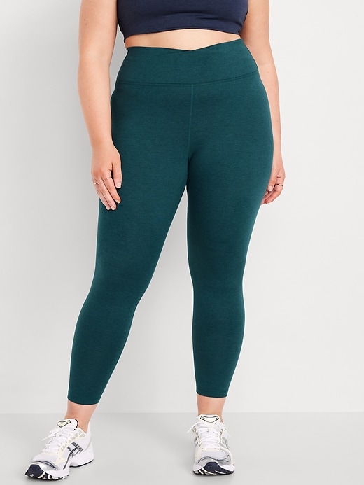 Image number 6 showing, Extra High-Waisted CloudComfy 7/8 Leggings