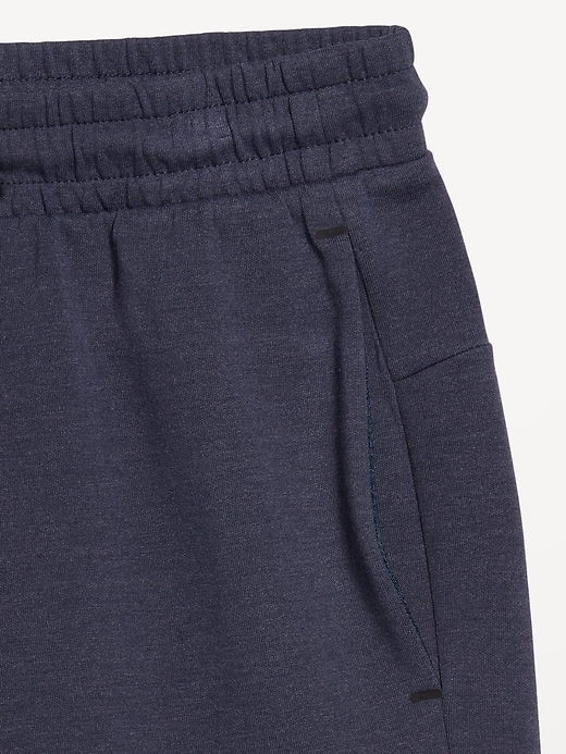 Image number 3 showing, Dynamic Fleece 4.0 Shorts -- 8-inch inseam
