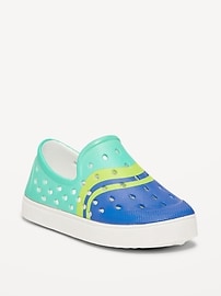L'image numéro 1 présente Chaussures perforées à enfiler pour tout-petit garçon (faites en partie de matières végétales)