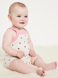 Image number 1 showing, Ribbed Cami Top and Shorts Set for Baby