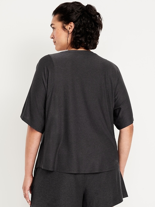 Image number 8 showing, CloudMotion Seamed T-Shirt