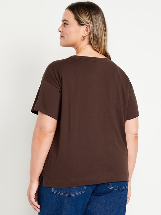 Image number 7 showing, Vintage V-Neck T-Shirt