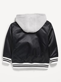L'image numéro 2 présente Blouson aviateur à capuchon en satin avec glissière à l’avant pour tout-petit garçon