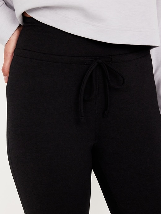 Image number 3 showing, Extra High-Waisted CloudComfy Jogger Leggings