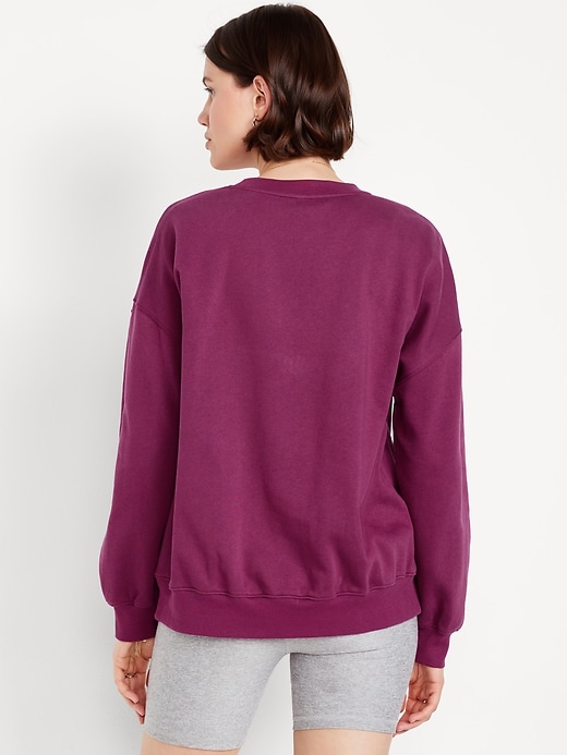 Image number 2 showing, SoComfy Oversized Graphic Sweatshirt