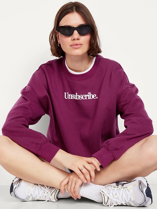 Image number 3 showing, SoComfy Oversized Graphic Sweatshirt
