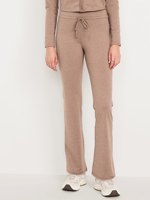 Image number 1 showing, Extra High-Waisted CloudComfy Flare Leggings