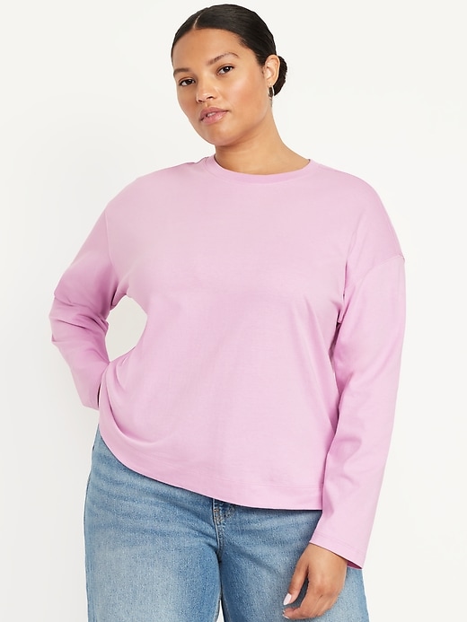 L'image numéro 6 présente T-shirt ras du cou rétro
