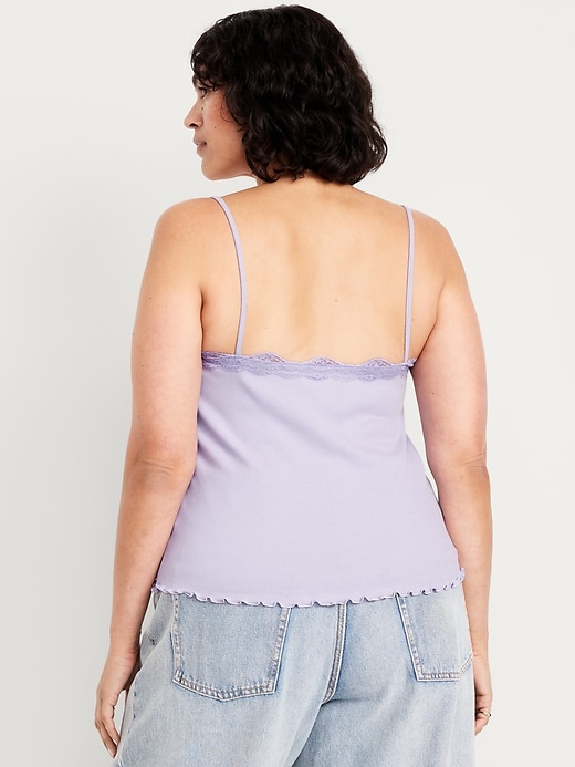 L'image numéro 7 présente Camisole à bordure en dentelle