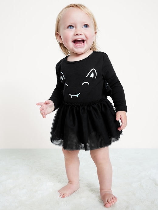 Voir une image plus grande du produit 1 de 1. Robe tutu cache-couche à imprimé et à manches longues pour bébé